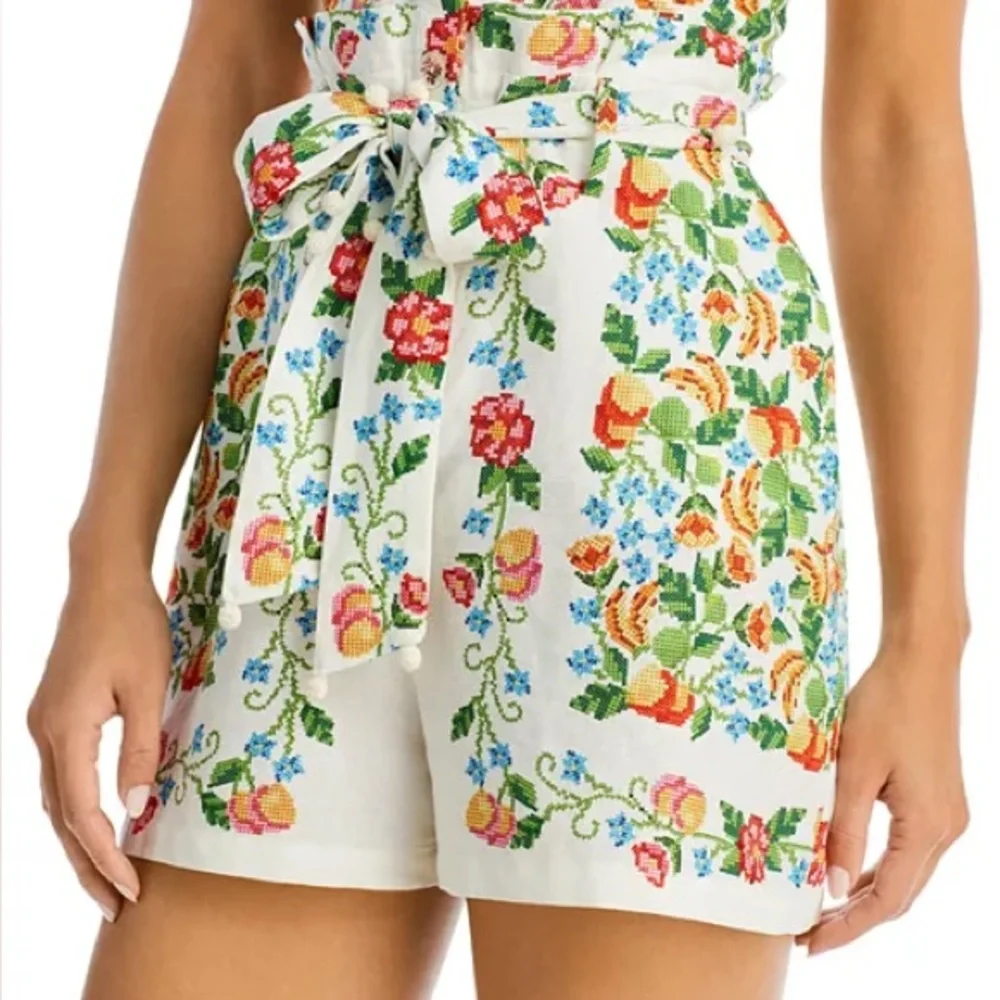 NWOT FARM Rio Tropical Romance Floral-Print Linen-Blend Romper Women’s Medium - Picture 3 of 16